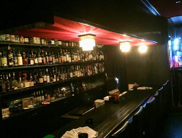 Booze's Bar（ブージーズ・バー）