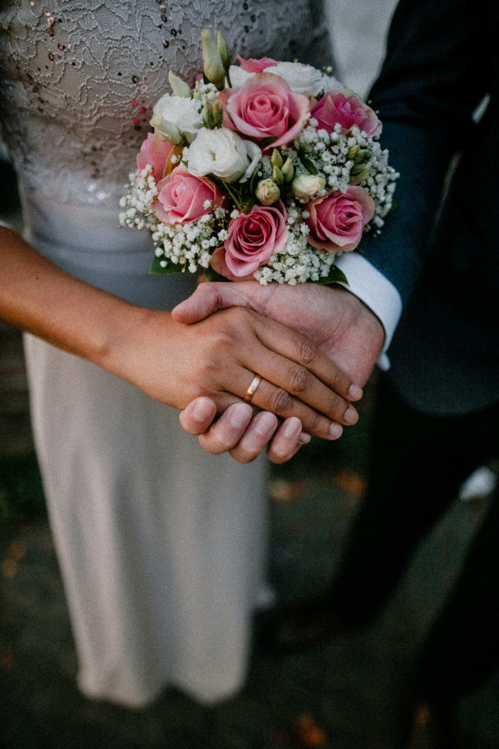 ガールズバーで働く女性の結婚観